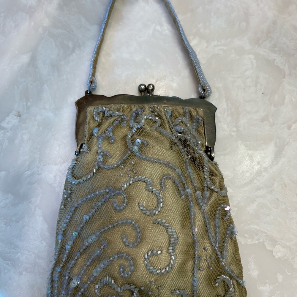 Saks Fifth Avenue Sequin and Beaded Evening Purse with attached mirror, clip top - Picture 5 of 14